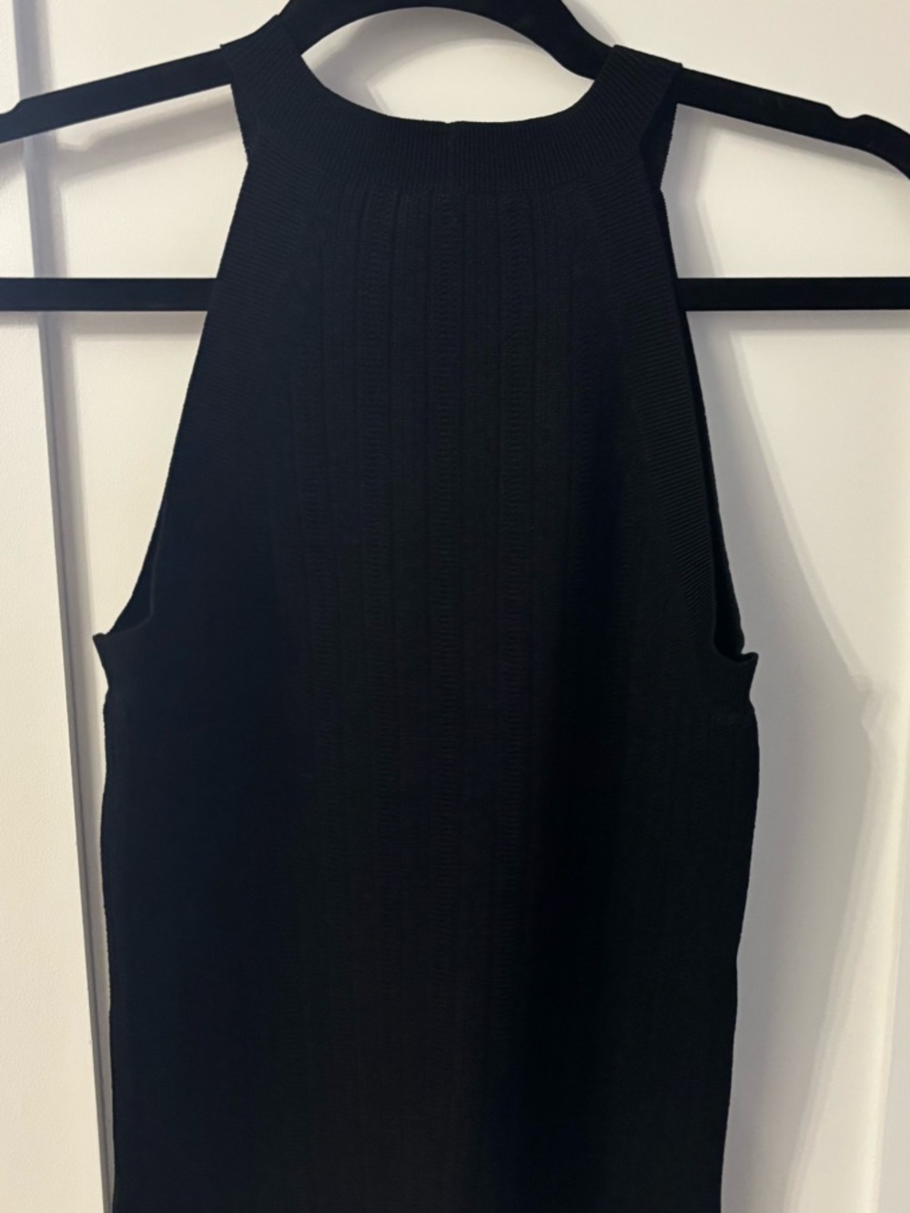 Theory Black Crepe Ribbed Halter Shell Top - Picture 3 of 5